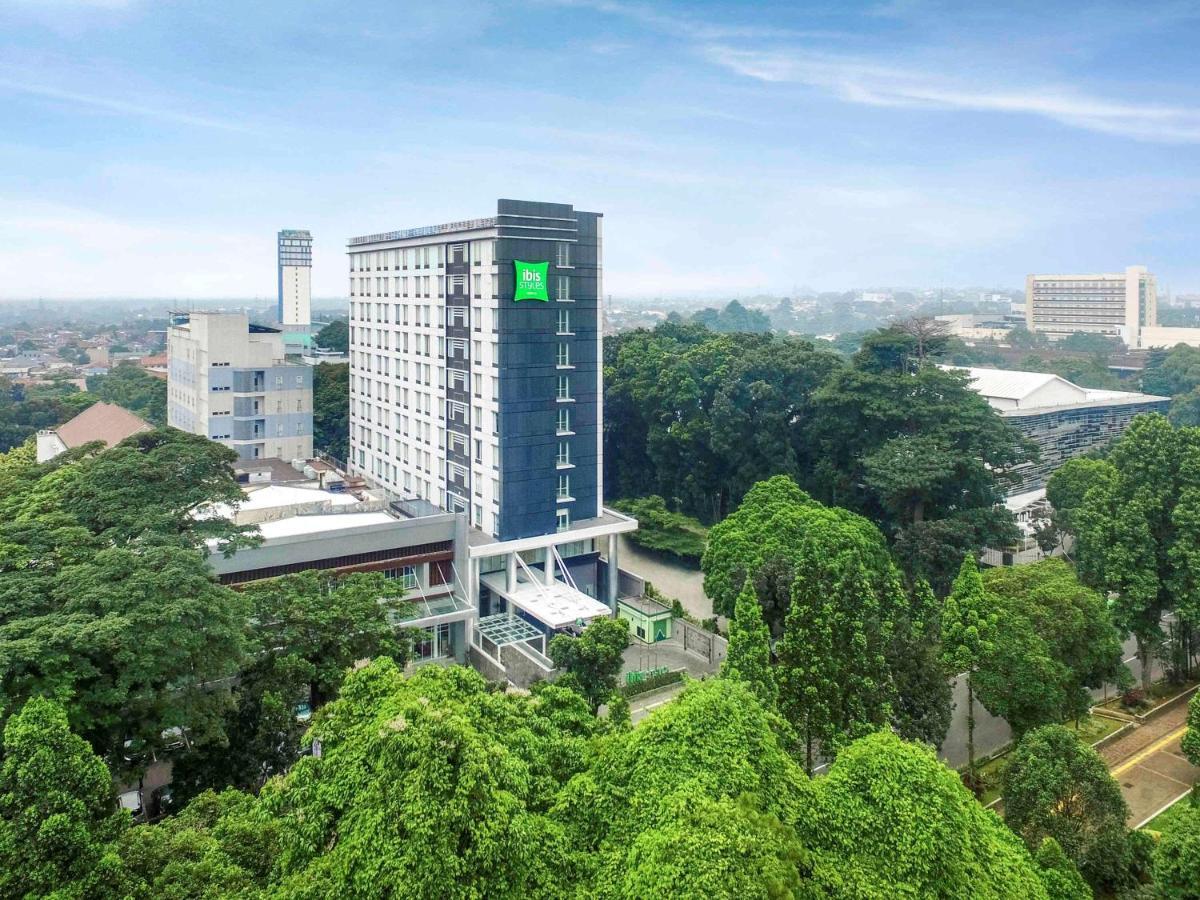 Ibis Styles Bogor Pajajaran Hotell Exteriör bild