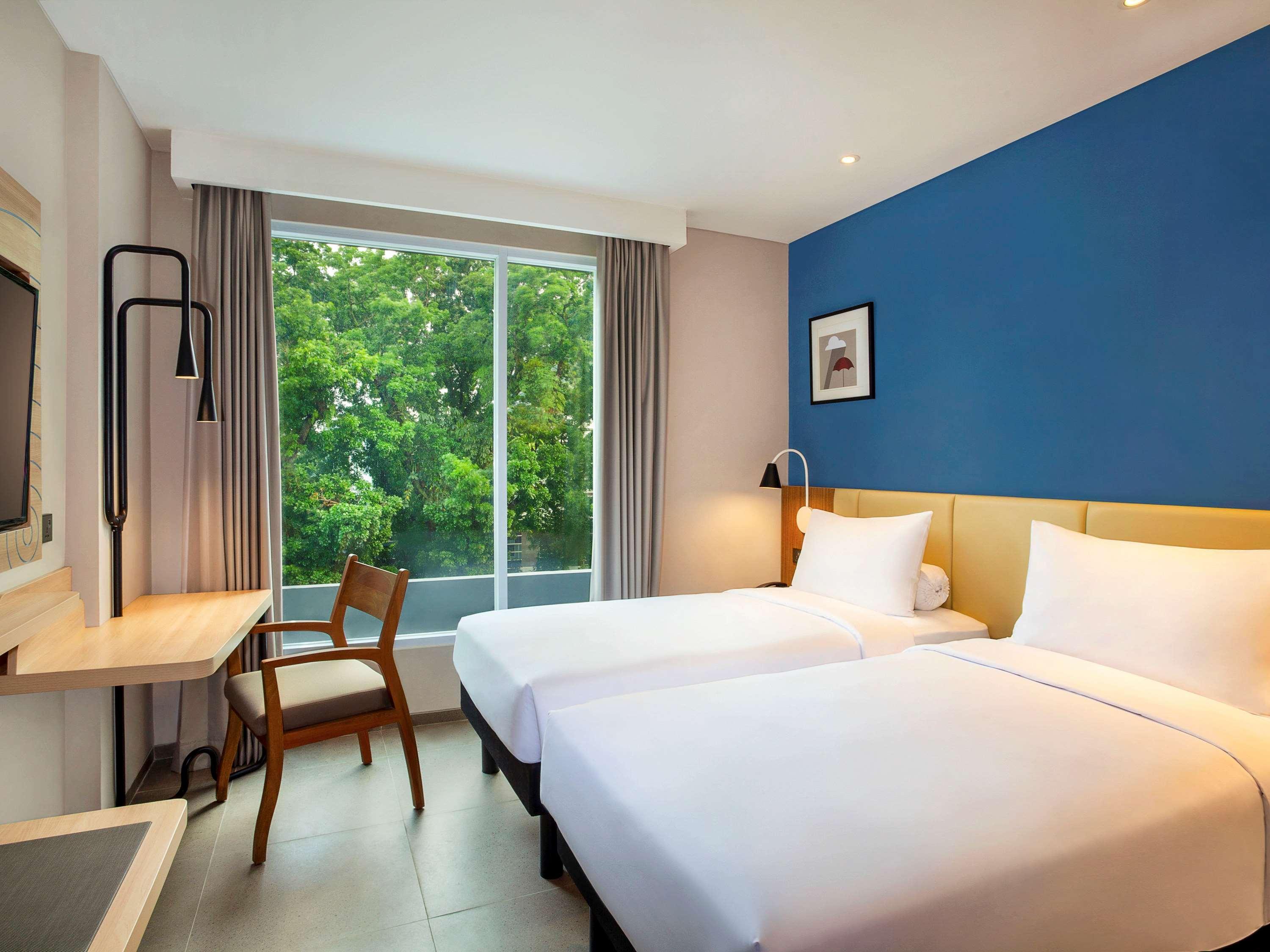 Ibis Styles Bogor Pajajaran Hotell Exteriör bild