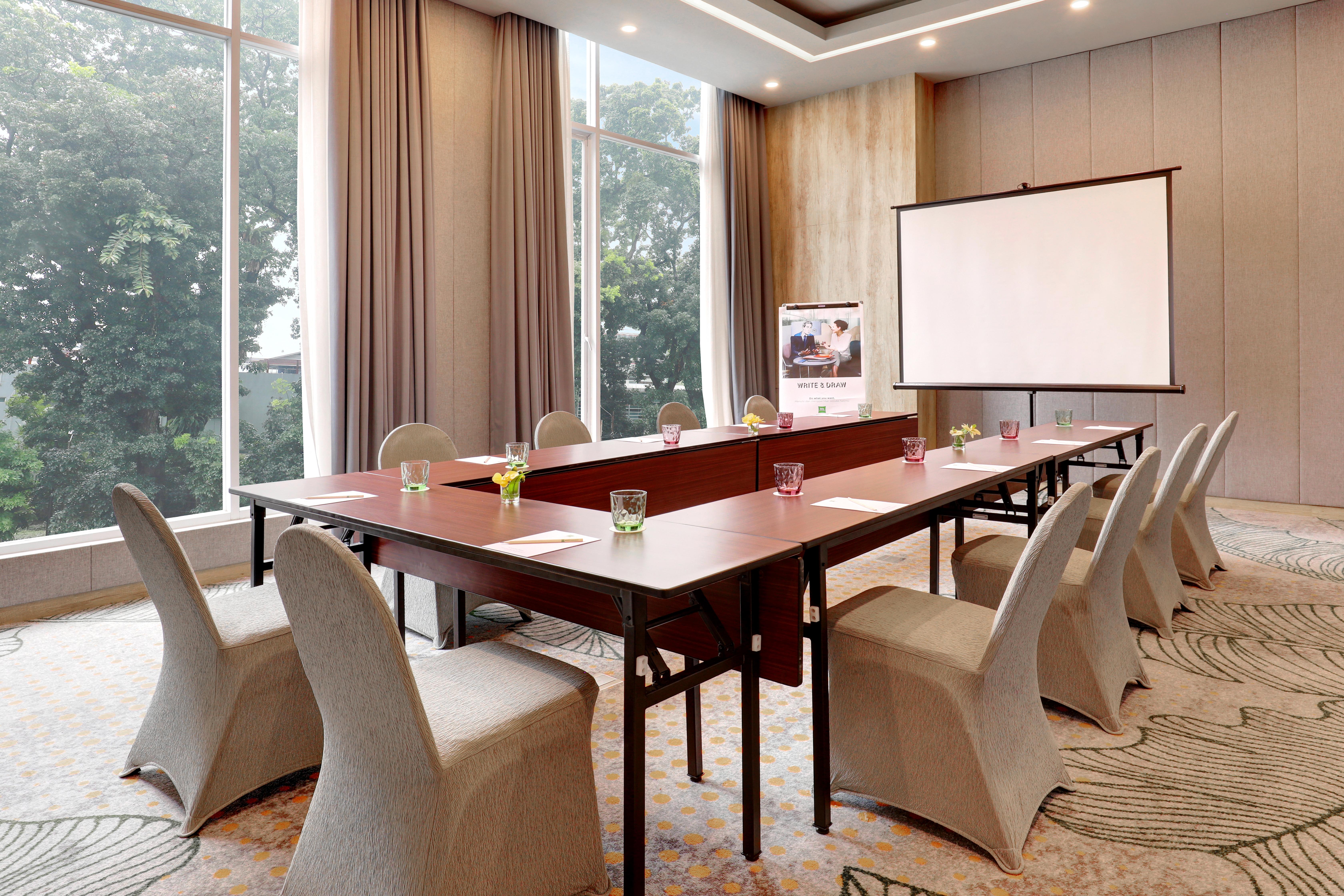Ibis Styles Bogor Pajajaran Hotell Exteriör bild